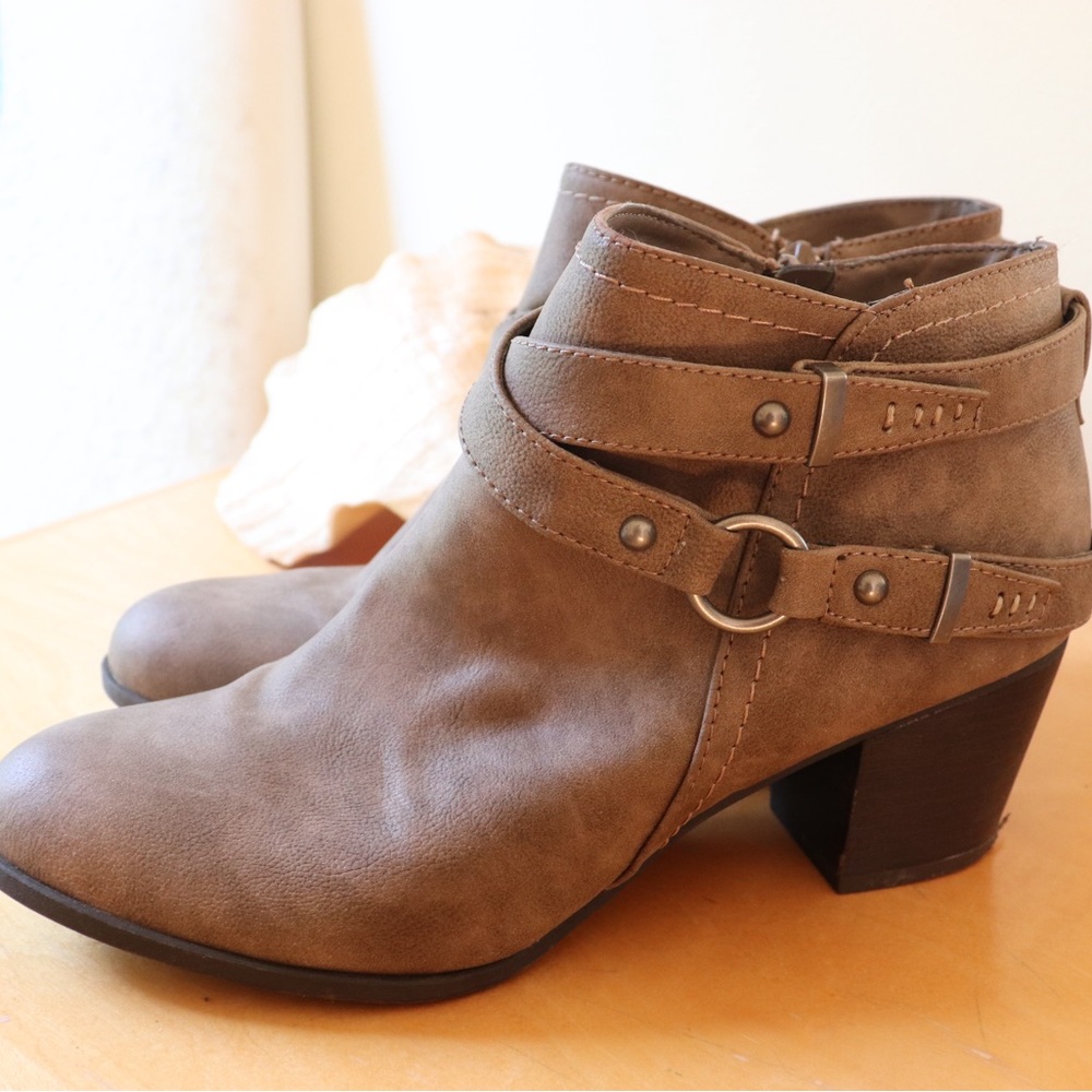 Indigo rd brown ankle boots